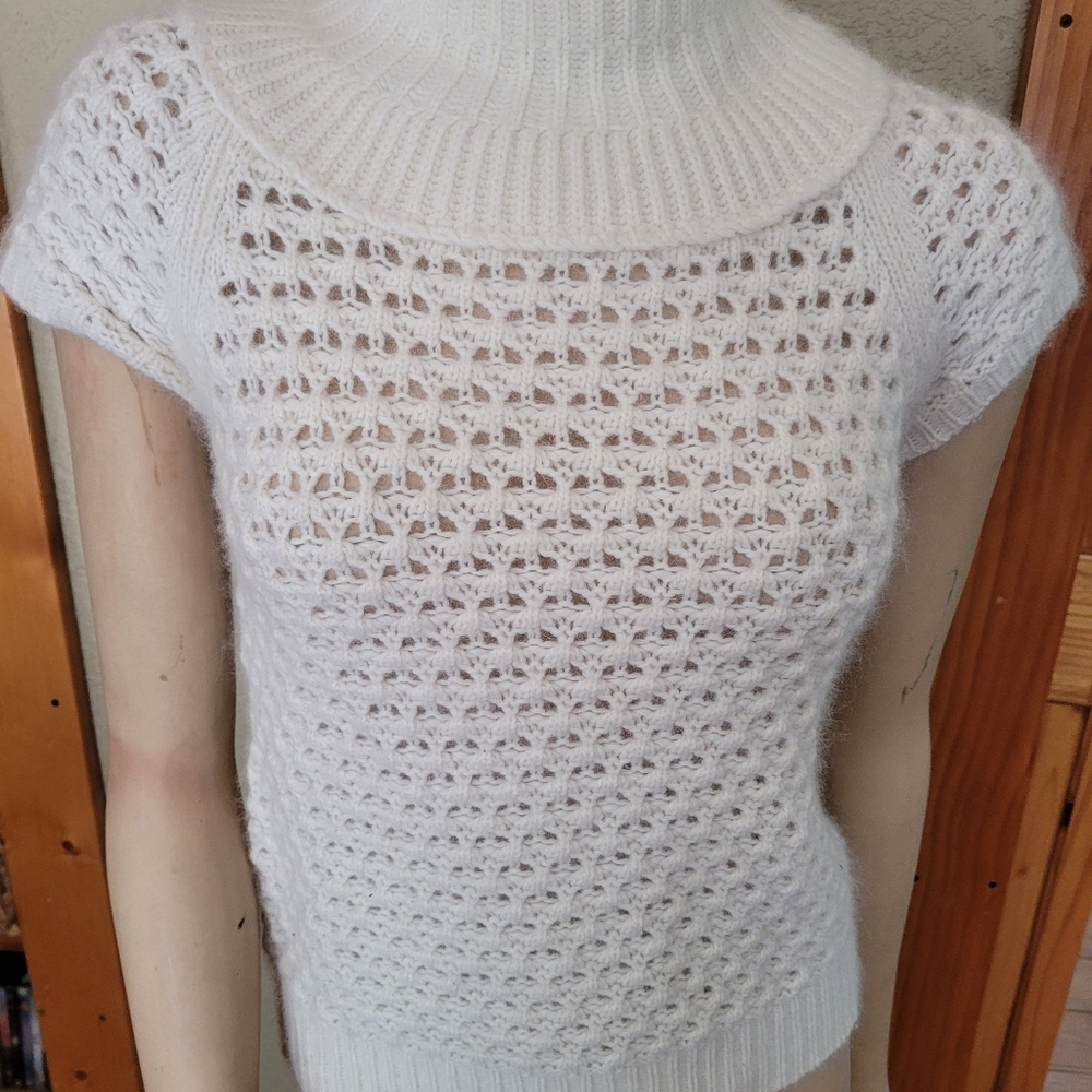Ann Taylor Petite S Women's Sweater Chunky Open Knit Short Sleeve